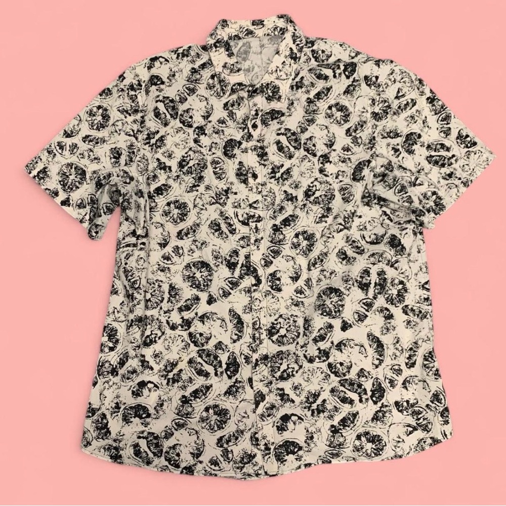 Lululemon Athletica Black and White Hawaiian Floral AOP Button Down Shirt